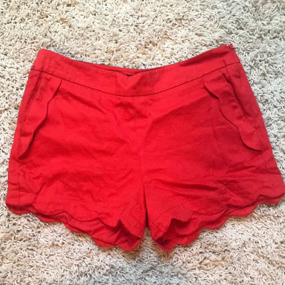 Alice hope red scalloped shorts